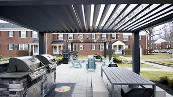 Grill Stations at Alister Morristown, New Jersey